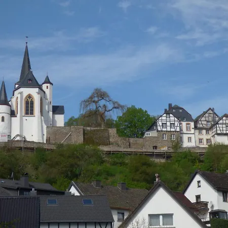 Шале Serene Chalet In Honningen Eifel With Garden In The Lap Of Nature