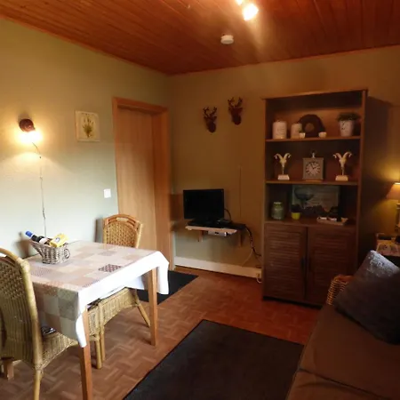Serene Chalet In Honningen Eifel With Garden In The Lap Of Nature Хелленталь
